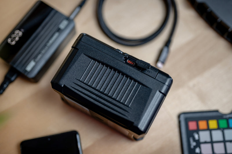 Newell BP-190LCD 14.4V 207Wh V-Mount Battery