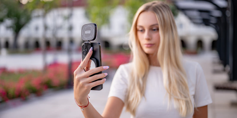 Newell Bella LED Light