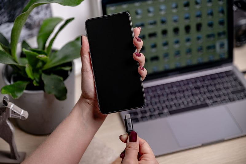 Newell USB-C 240W 2m E-maker Cable, Graphite