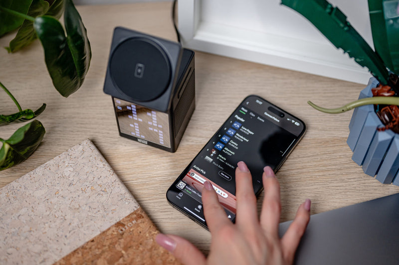 Newell induOne MagPlay charger