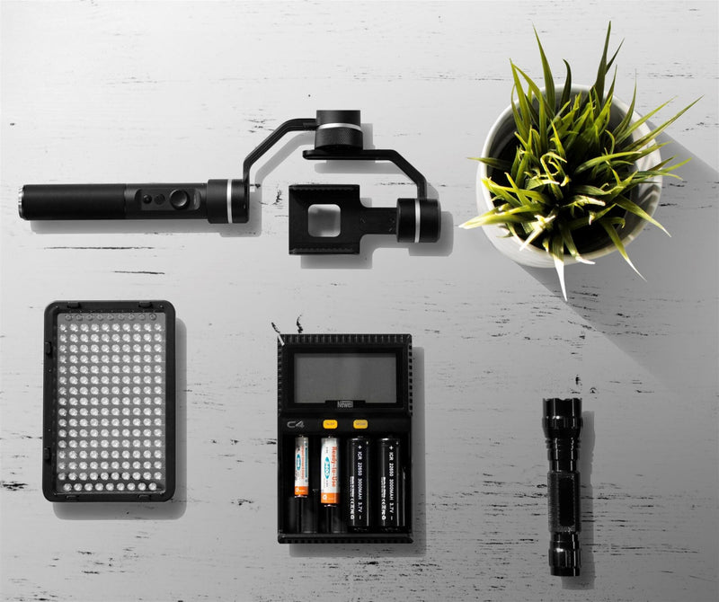 Newell Smart C4 Supra Battery Charger for NiMH/Li-Ion batteries