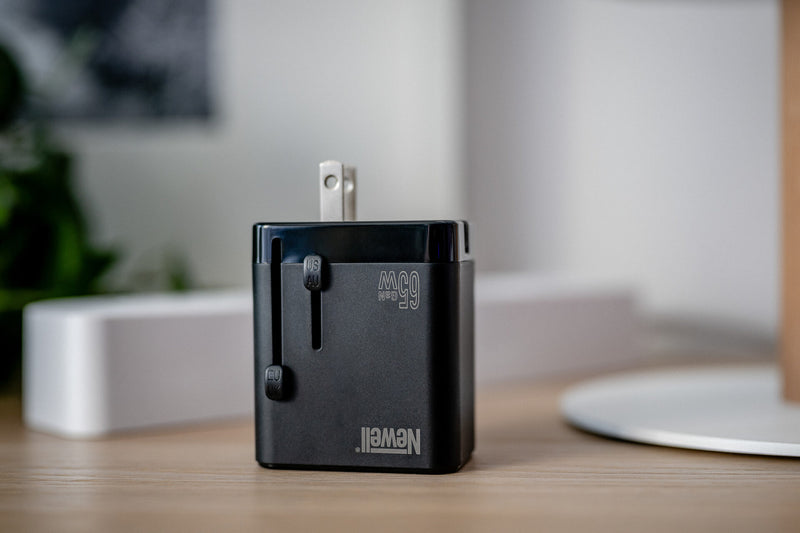 Newell GaN travel adapter 65W mains charger