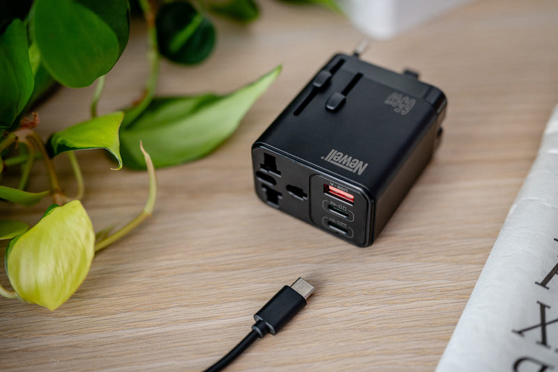 Newell GaN travel adapter 65W mains charger