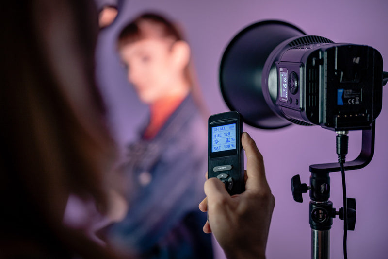 Newell Pravaha Max 135 RGB LED light