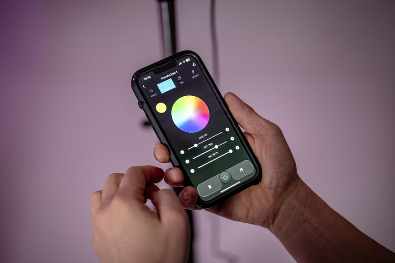 Newell Pravaha Max 135 RGB LED light