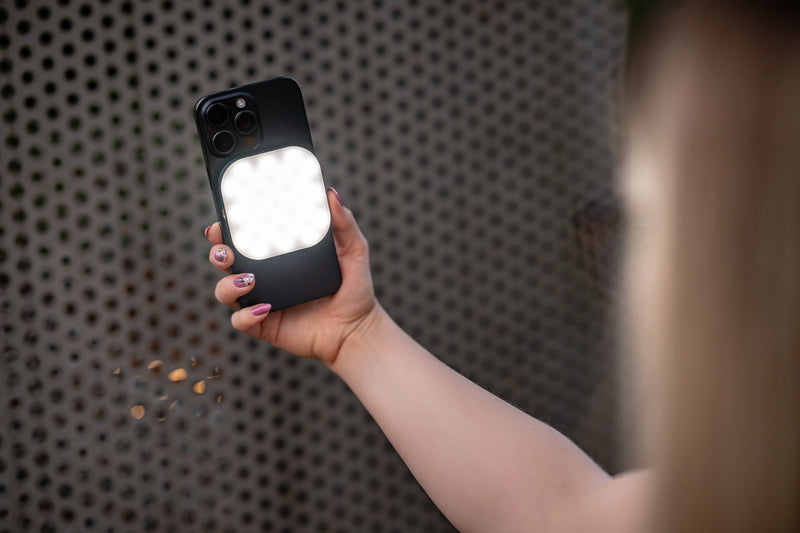 Newell Sunny LED Light for Smartphone