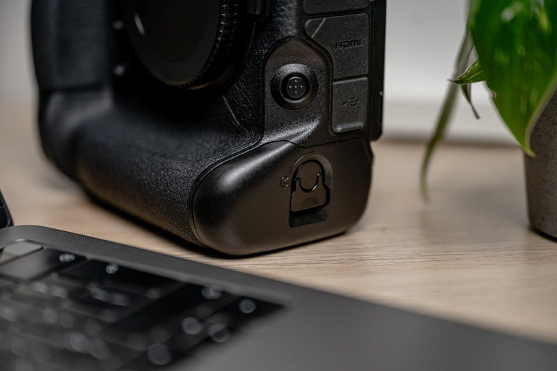 Newell Battery Chamber Cover BL-7 for Nikon