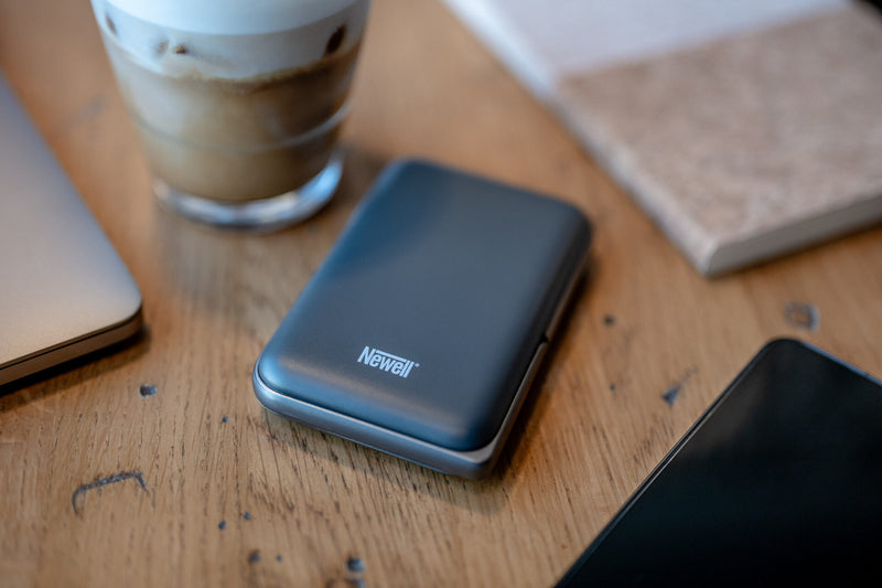 Newell Power Bank MS-10000 MagSafe 10000 mAh PD 20W Grey