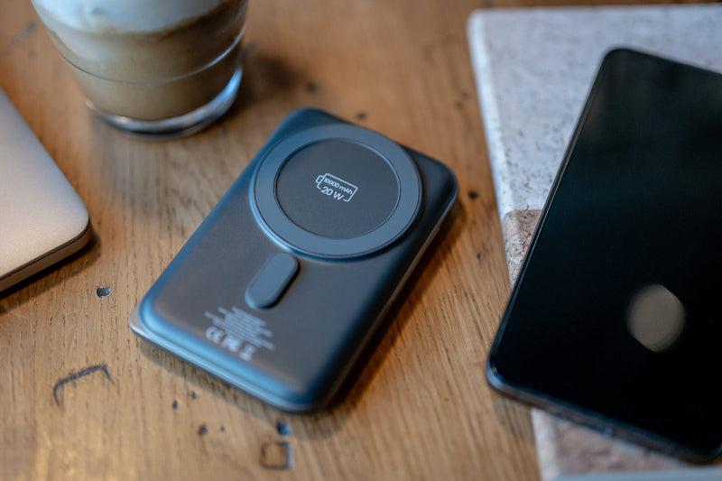 Newell Power Bank MS-10000 MagSafe 10000 mAh PD 20W Grey