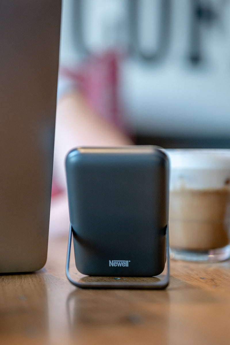 Newell Power Bank MS-10000 MagSafe 10000 mAh PD 20W Grey