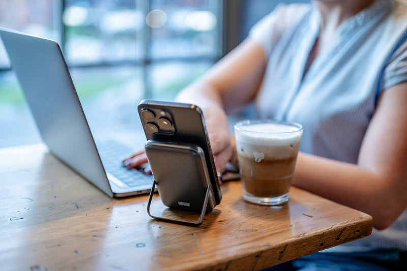 Newell Power Bank MS-10000 MagSafe 10000 mAh PD 20W Grey