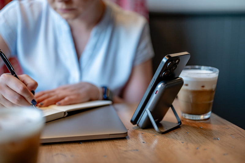 Newell Power Bank MS-10000 MagSafe 10000 mAh PD 20W Grey