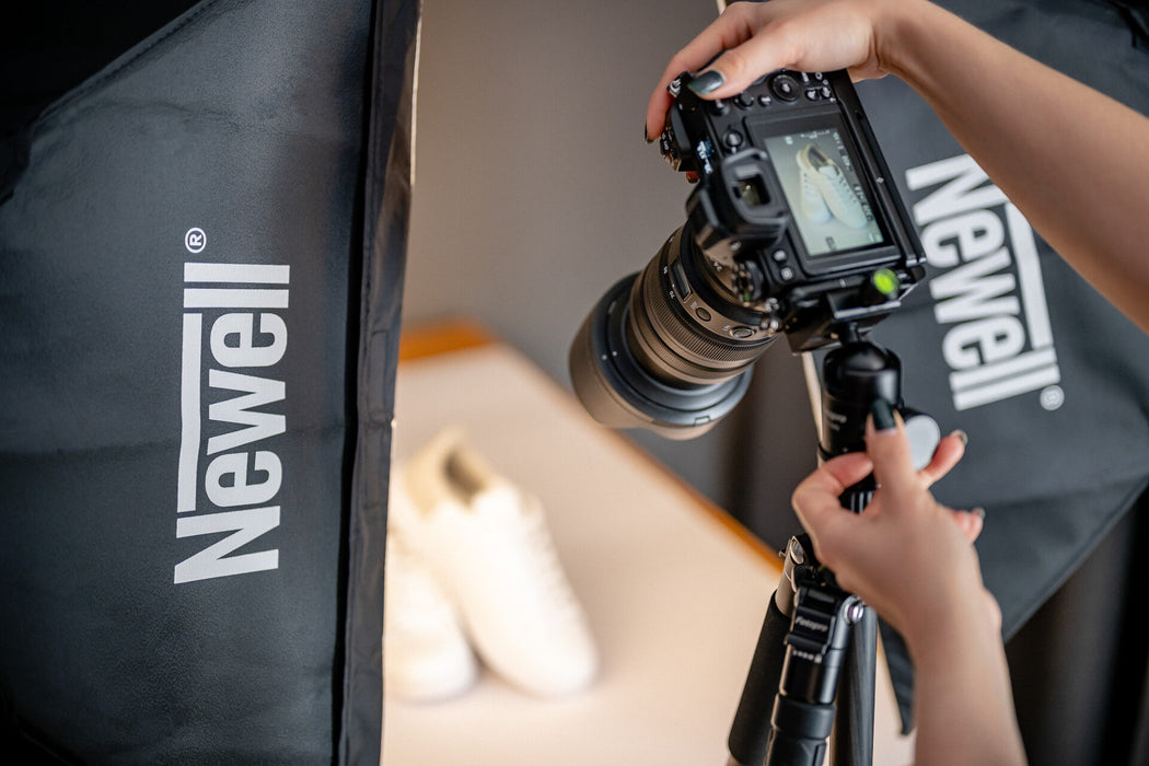 Newell Sparkle LED lighting kit for product photography